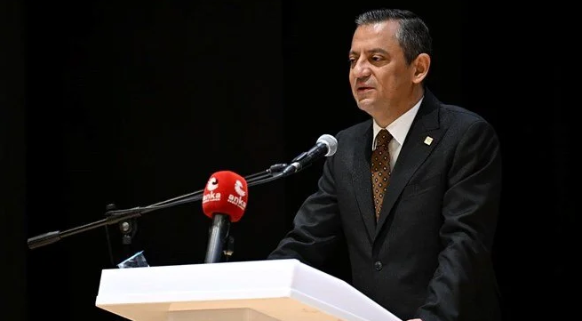 Özel’den emekli maaşı tepkisi Özel’den emekli maaşı tepkisi