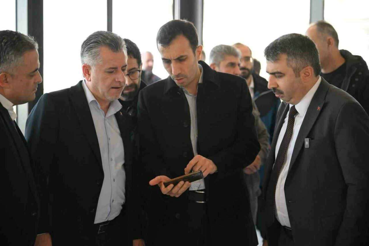 Bursa Yıldırım’da sahadan yönetim: Başkan Yılmaz talepleri dinledi