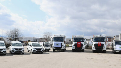 Osmangazi’nin temizlik filosuna 17 araç daha