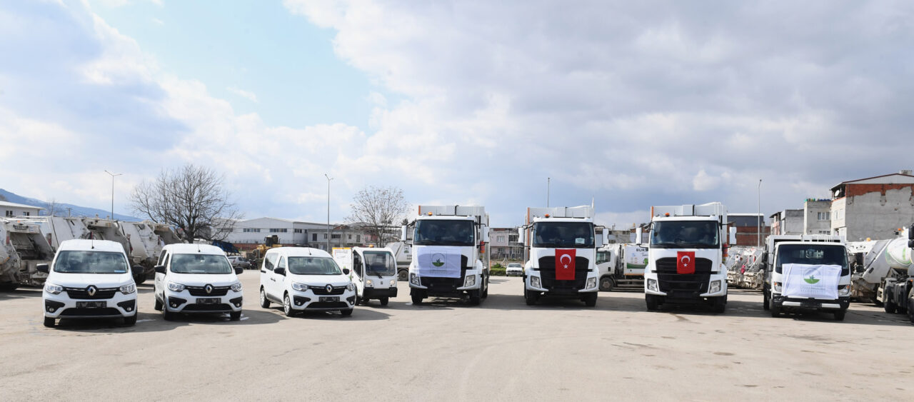 Osmangazi’nin temizlik filosuna 17 araç daha