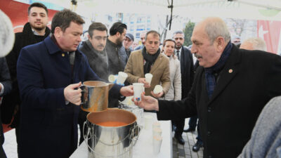 Bursa’da Başkan Aydın’ın mahalle ziyaretleri devam ediyor