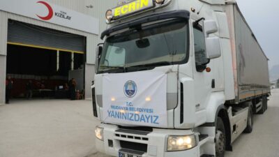 Mudanya Belediyesi’nden depremin ikinci yılında Hatay’a yardım tırı