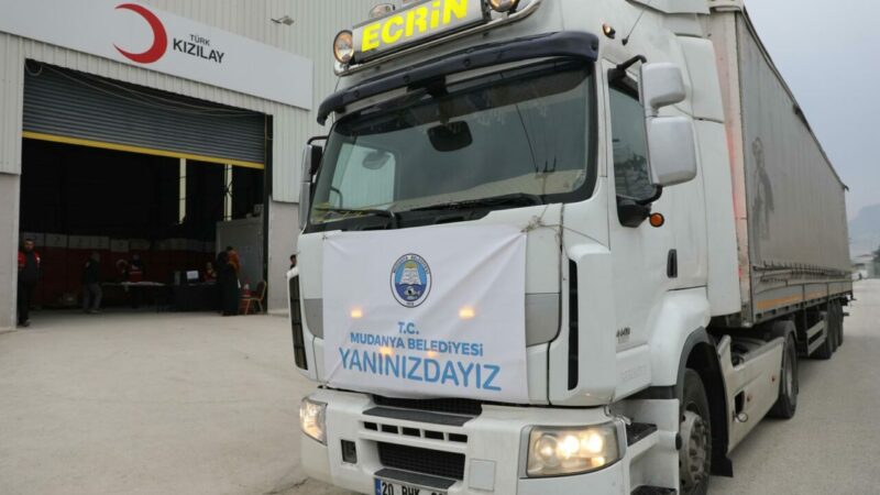 Mudanya Belediyesi’nden depremin ikinci yılında Hatay’a yardım tırı Mudanya Belediyesi, 6 Şubat depremlerinin yıl dönümünde acıları paylaşmak, dayanışmayı