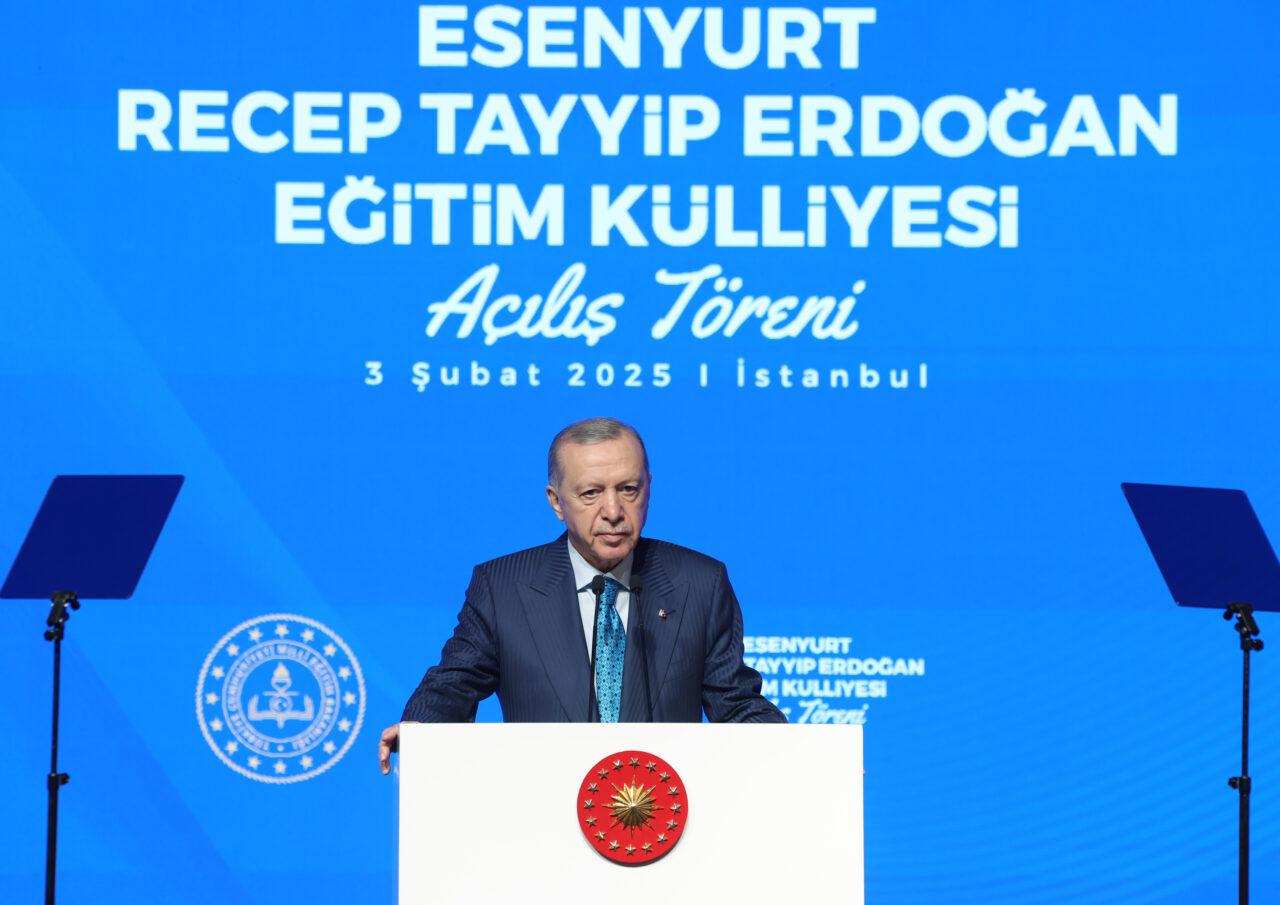 Cumhurbaşkanı Erdoğan: ‘Sosyal medyaya yaş sınırı gelebilir’