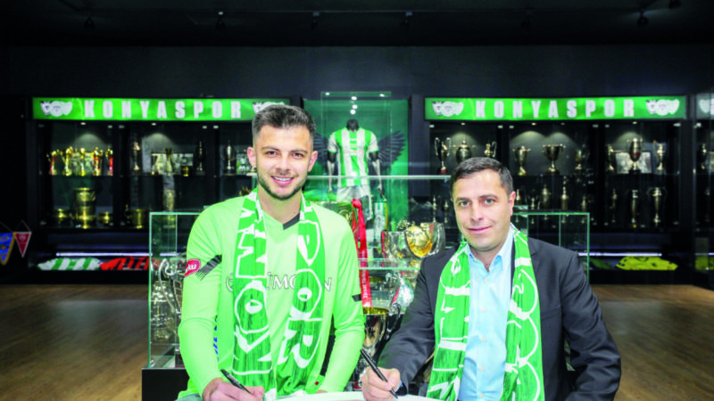Trendyol Süper Lig ekiplerinden Konyaspor, Karacabey Belediyespor’dan 2000 doğumlu kaleci