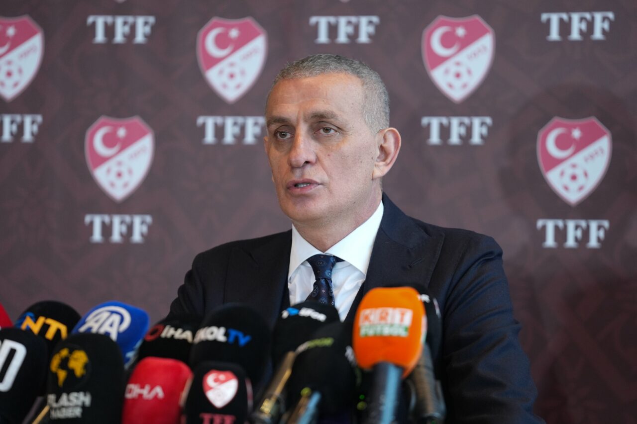 TFF Başkanı Hacıosmanoğlu’dan flaş açıklama; ‘Aktif 152 hakemin bahis oynadığı tespit edildi’ TFF Başkanı Hacıosmanoğlu’dan flaş açıklama; ‘Aktif 152 hakemin bahis oynadığı tespit edildi’