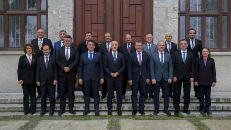 BTÜ öncülüğünde Teknik Üniversiteler Birliği kuruldu Bursa Teknik Üniversitesinin öncülüğünde ilk istişare toplantısı gerçekleştirilen “Teknik Üniversiteler