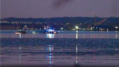 ABD’de yolcu uçağıyla çarpışan askeri helikopterin karakutusu bulundu