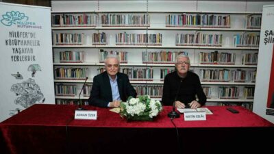 Adnan Özer ile ‘Şairin Şiir Evreni’nde yolculuk