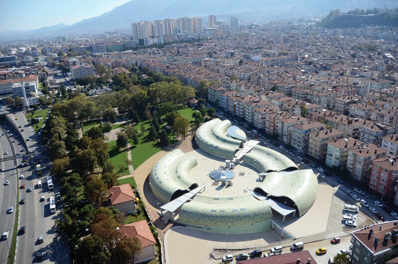 Bursa’da haftanın 5 günü boş duran kapalı pazaryerleri için öneri