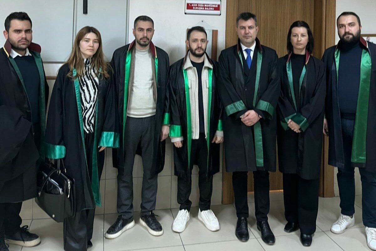 Bursa’da avukat çifte silahlı saldırıya 20 yıl hapis Bursa’da avukat çifte silahlı saldırıya 20 yıl hapis