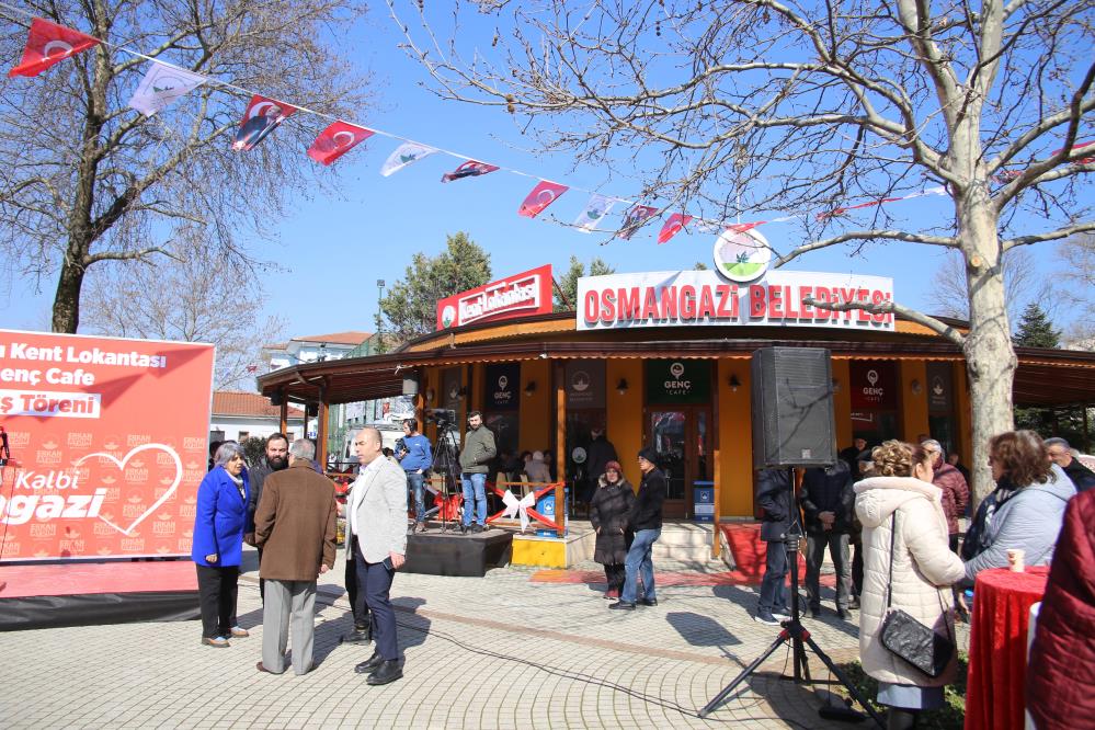 Bursa’nın yeni Kent Lokantası ve Genç Kafesi hizmete girdi