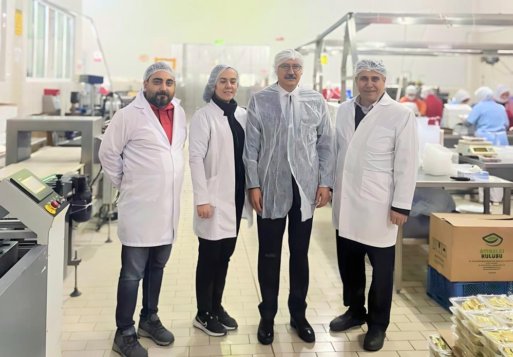 Bursa Cumhuriyet Başsavcısı Ramazan Solmaz’dan Kardelen’e ziyaret Bursa Cumhuriyet Başsavcısı Ramazan Solmaz’dan Kardelen’e ziyaret