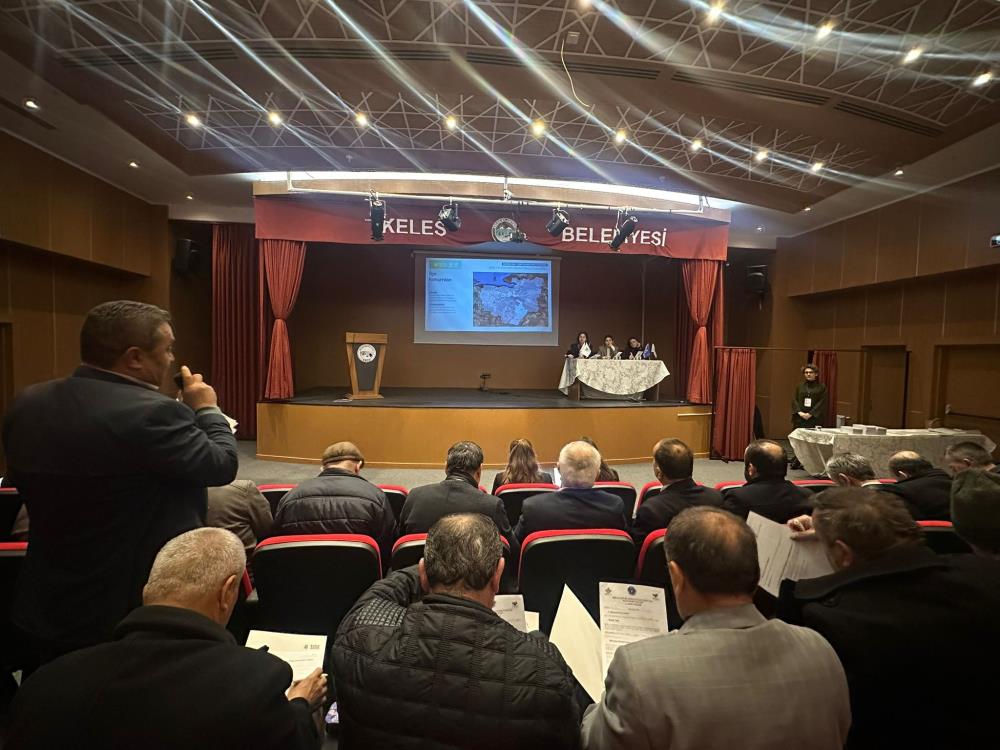 Bursa Planlama Ajansı muhtarlara Çevre Düzeni Planı’nı anlatıyor