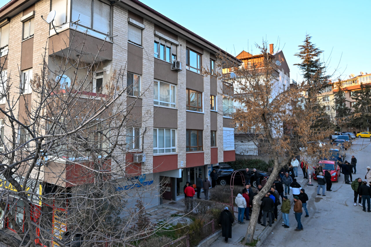 Doğalgaz faciası! Aynı aileden 3 kişi ölü bulundu