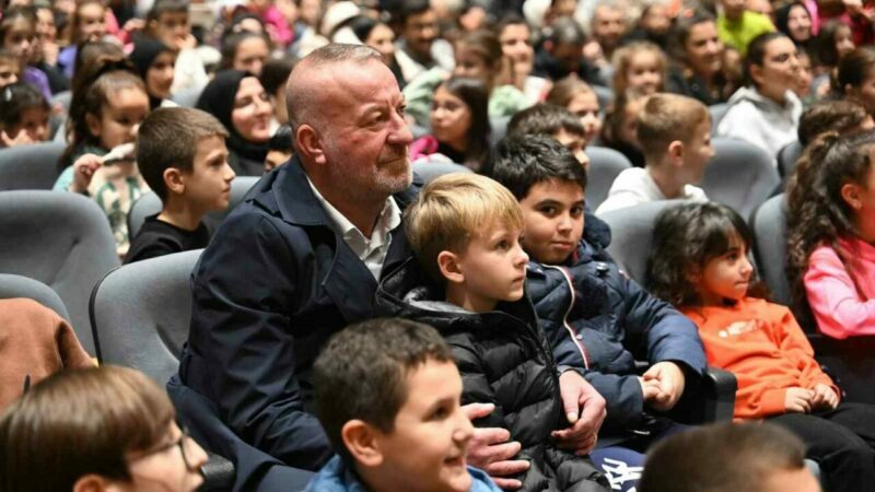 Bursa Karacabey’de çocuklara unutulmaz yarıyıl tatili Karacabey Belediyesi, öğrencilerin yarıyıl tatilini dolu dolu geçirmesi için bir