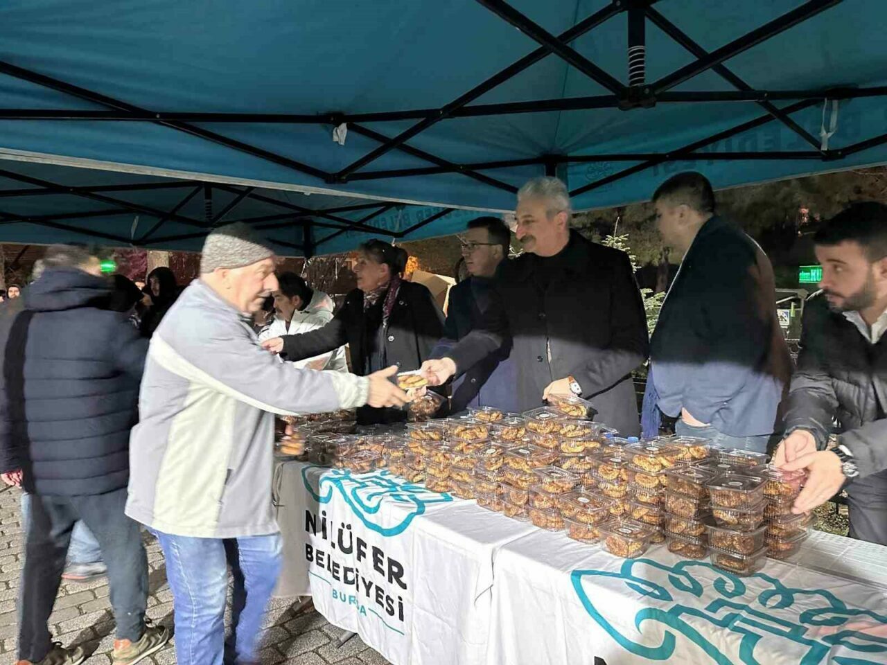 Bursa Nilüfer’de kandil bereketi