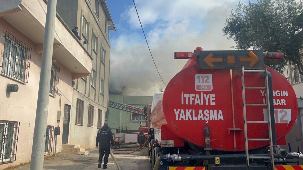 Bursa’da korkutan yangın