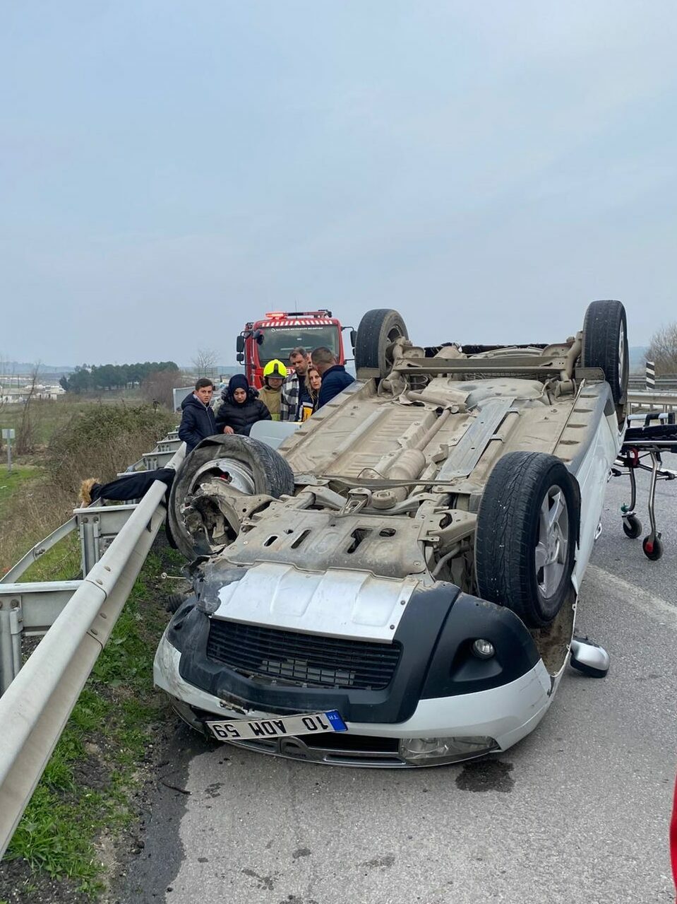 Bursa’da otomobil takla attı Bursa’da otomobil takla attı