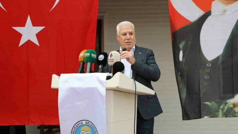 Bursa’da Başkan Bozbey tarih verip açıkladı: ‘Önümüzdeki yıl…’ Bursa'nın Mudanya ilçesinde kapalı yüzme havuzunun açılış töreninde konuşan Büyükşehir