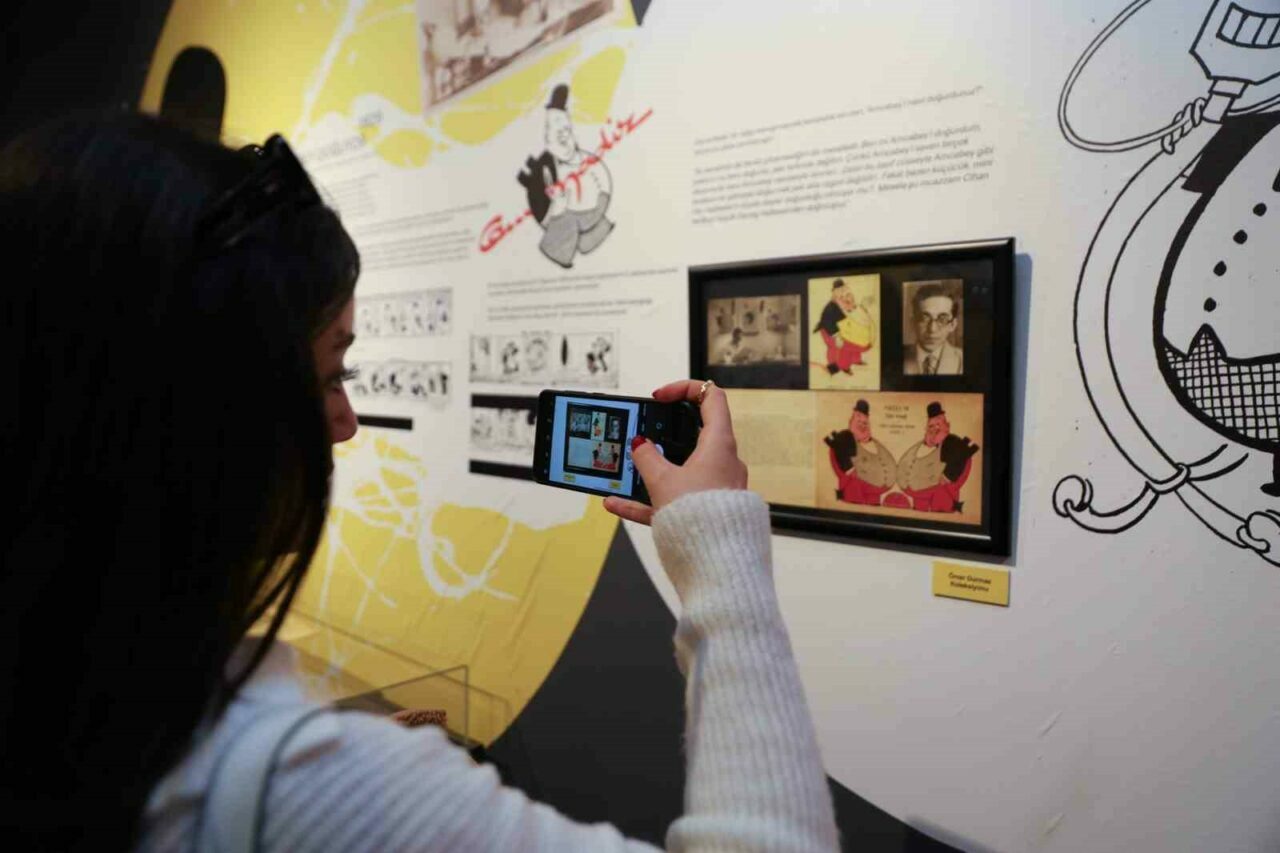 Cemal Nadir’in gülümseten eserleri Bursalılarla buluştu