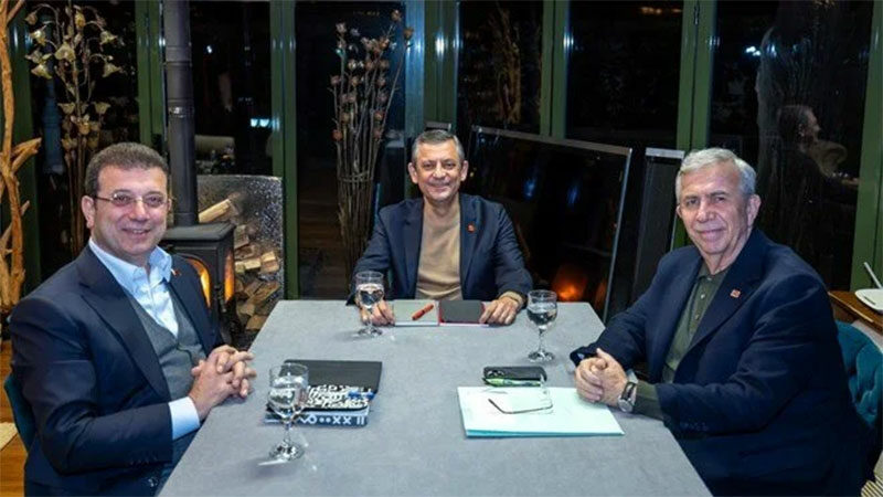 Cumhurbaşkanı adayını üyelerinin oylarıyla belirleme kararı alan CHP’de bugün kritik