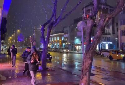 Bursa’da kar yağışı başladı!