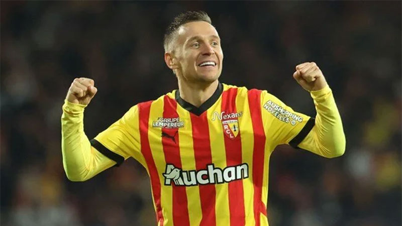 Galatasaray Frankowski’yle anlaşma sağladı: Bonservis teklifi ortaya çıktı Galatasaray Frankowski’yle anlaşma sağladı: Bonservis teklifi ortaya çıktı