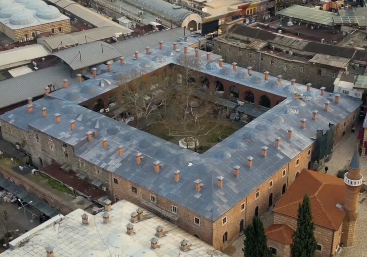 Bursa’da tarihi İpek Han’a tarihi dokunuş Bursa’da tarihi İpek Han’a tarihi dokunuş