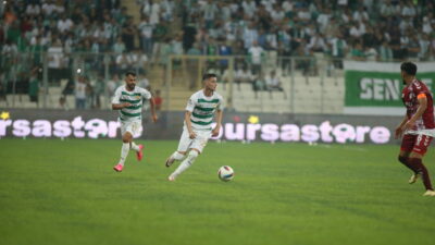 Bursasporlu oyuncuyla yollar resmen ayrıldı! İşte anlaştığı kulüp…