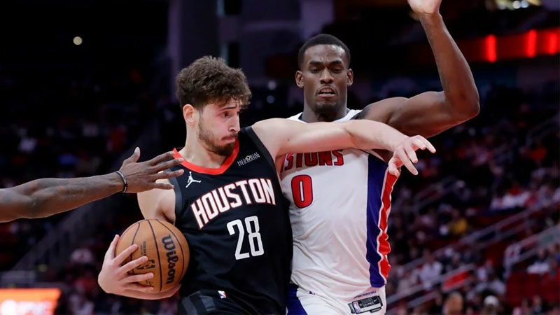 Houston Rockets forması giyen ve kariyerinde ilk kez All-Star'a seçilen