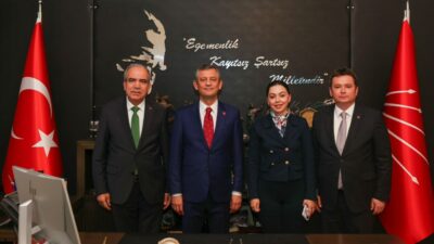 Osmangazi Belediye Başkanı Erkan Aydın’dan Özgür Özel’e ziyaret