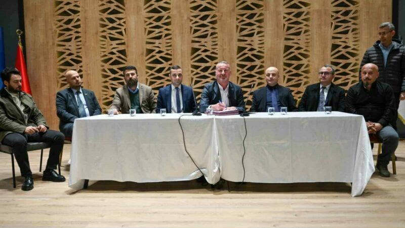 Karacabey Belediyesi’nde toplu sözleşme imzaları atıldı Karacabey Belediyesi ve BELKAR A.Ş. ile Belediye-İş Sendikası arasında gerçekleştirilen
