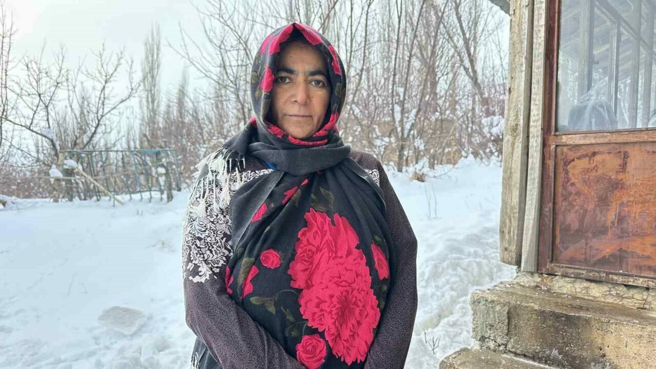 Köyde tek başına! 4 ay boyunca sadece makarna yiyerek hayatta kaldı