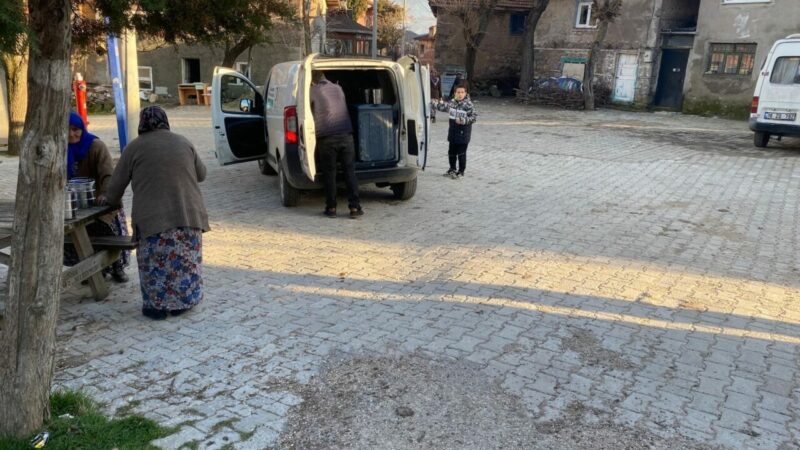Bursa’nın bir ilçesi ve 10 köyünde büyük iyilik hareketi Olay Gazetesi Yazarı İhsan Aydın, Bursa'nın Büyükorhan ilçesi ve bağlı