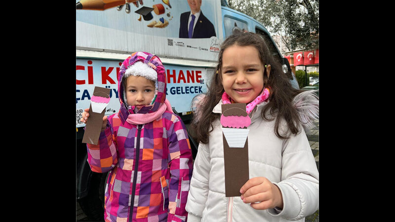 Osmangazi Belediyesi’nin merkeze uzak mahallerdeki çocukları kitap ile buluşturmak amacıyla