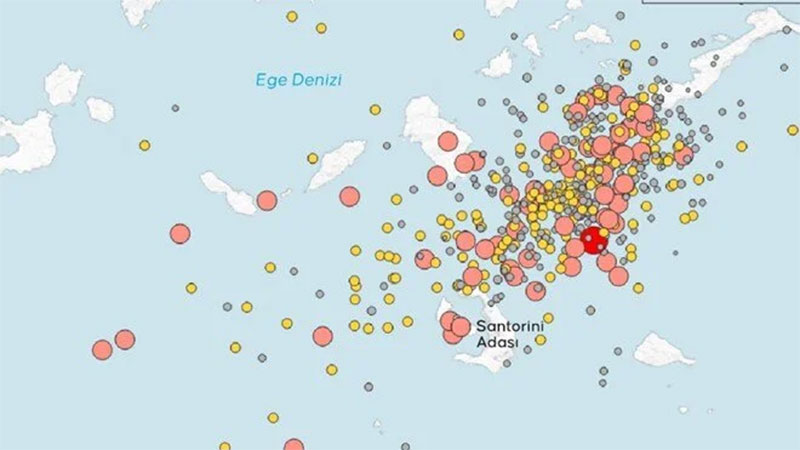 Gece yarısı peş peşe dört deprem! Bu kez İzmir ve Aydın da hissetti Gece yarısı peş peşe dört deprem! Bu kez İzmir ve Aydın da hissetti