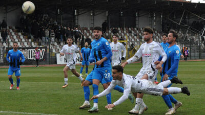 2.Lig’deki Bursa takımı 90+6’da attığına razı oldu!