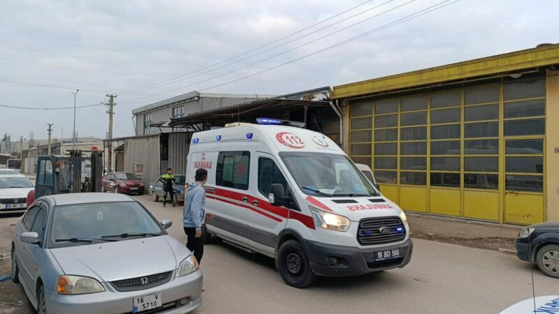 Bursa'da tadilat yapmak için çıktığı kendisine ait mobilya imalathanesinin çatısından