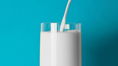 Süt sektöründe çarpıcı iddia: ‘Acilen raflardan kaldırılmalı’