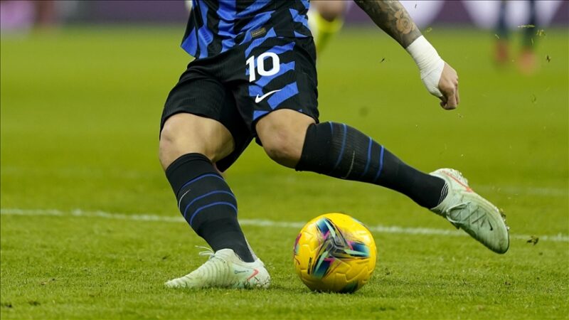 İtalya 1. Futbol Ligi'nin (Serie A) 26. haftasında Como, Napoli'yi