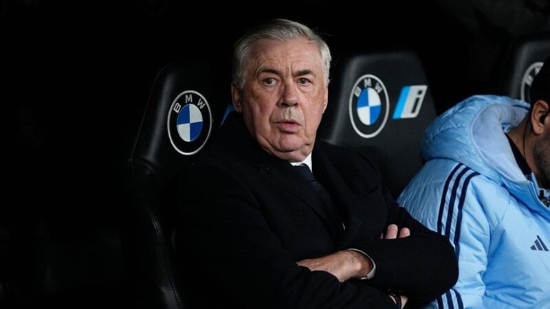 Real Madrid Teknik Direktörü Carlo Ancelotti, son üç haftadır forma