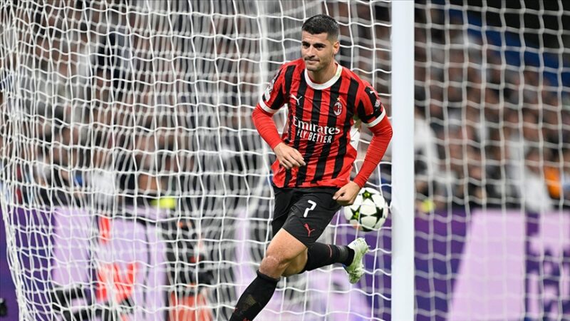 Galatasaray, İspanyol santrfor Alvaro Morata ile görüşmelere başlandığını duyurdu.