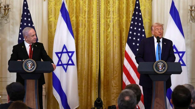 Trump gözünü Gazze’ye dikti, tepkiler art arda geldi: ‘Filistin satılık değil’ Trump gözünü Gazze’ye dikti, tepkiler art arda geldi: ‘Filistin satılık değil’