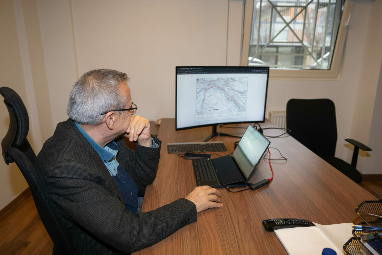 Türkiye’den İran’a uzanan dev yarık! Deprem tehlikesi var mı?