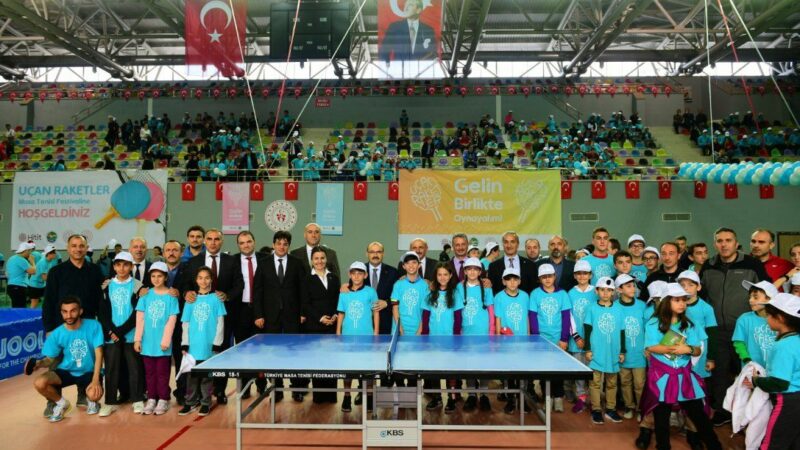 Masa Tenisi Federasyonu Yönetim Kurulu Üyesi Ayşe Karabarut, “Bu proje