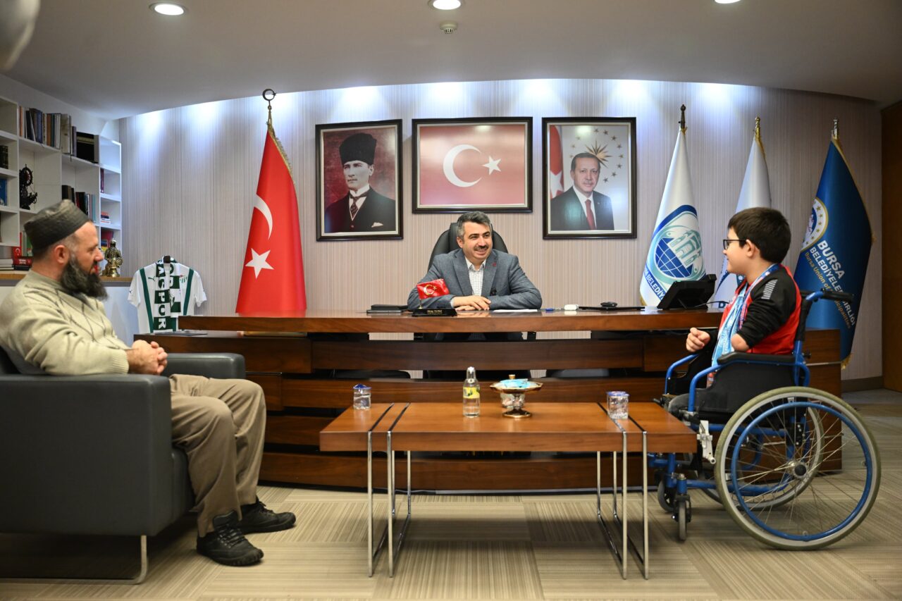 Başkan Yılmaz, özel şampiyonu ağırladı