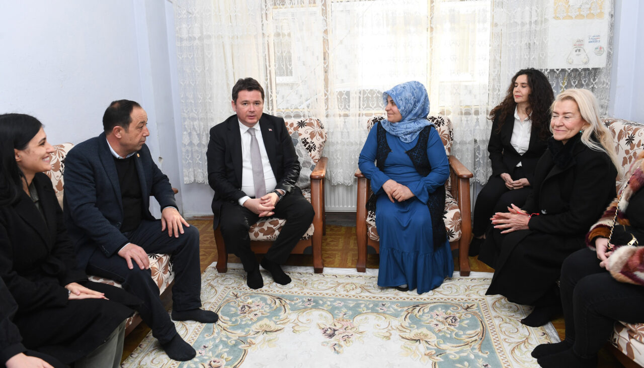 Bursa’da Osmangazi Belediyesi anne ve çocukların yanında