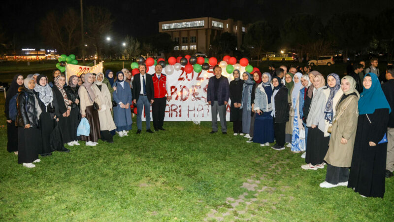 Bursa Uludağ Üniversitesi kampüsünde ramazan coşkusu Bursa Uludağ Üniversitesi (BUÜ) Rektörü Prof. Dr. Ferudun Yılmaz, Görükle