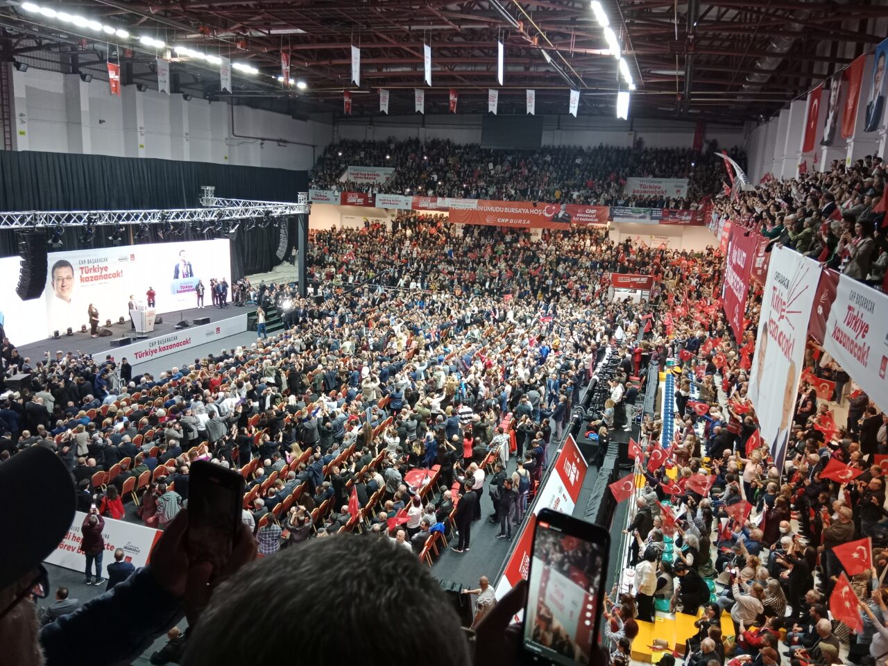 Bursa’da İmamoğlu heyecanı; CHP 50 yıl sonra bu kadar istekli Bursa’da İmamoğlu heyecanı; CHP 50 yıl sonra bu kadar istekli